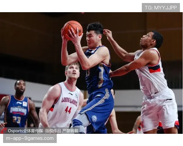 北京队陈盈骏攻防俱佳 18分5篮板5助攻全面数据