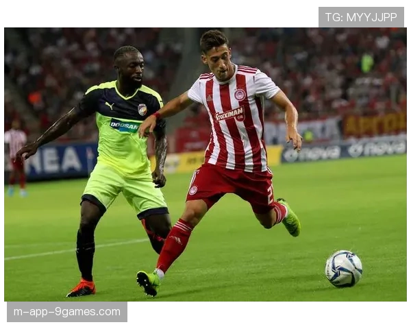 纽卡斯尔联三球完胜埃因霍温 主场优势助其稳固排名